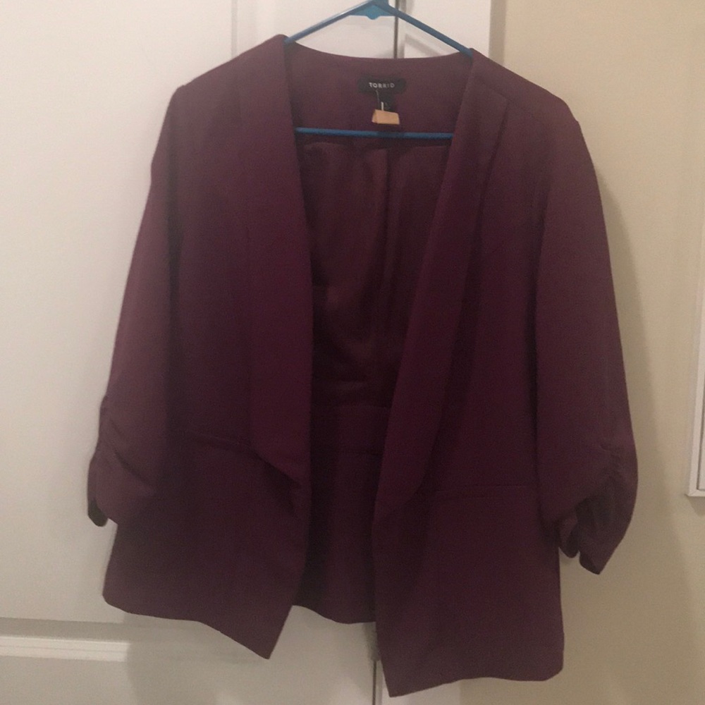 Amazing Torrid Blazer! Bracelet Sleeves Size 1